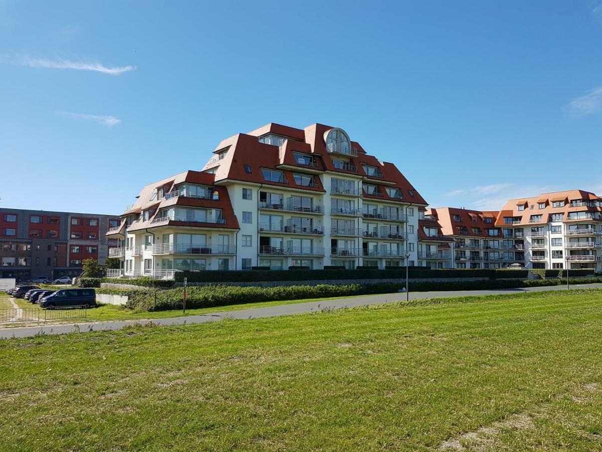 Apartment Zonnehaven Nieuwpoort Luaran gambar